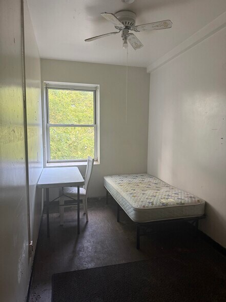 More Photos Of 53 Coe St, Woonsocket Shelter For Sale