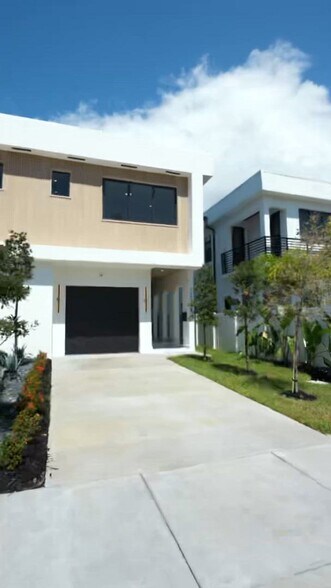 Primary Photo Of 1233 NE 12th Ave, Fort Lauderdale Apartments For Sale
