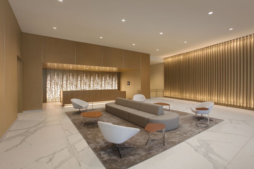 More Photos Of 400 N Tampa St, Tampa Office For Lease