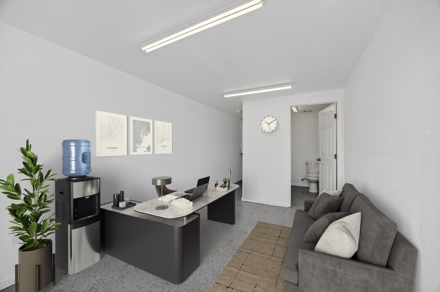 More Photos Of 1110 Ramirez St, Marysville Auto Dealership For Sale