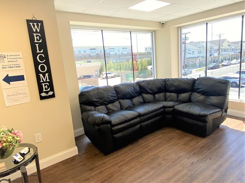 More Photos Of 1909 Great Neck Rd, Copiague Freestanding For Lease