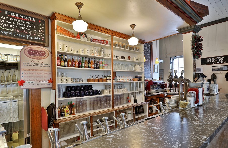More Photos Of 55 N Main St, Rochester Restaurant For Sale