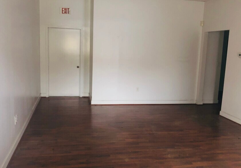 More Photos Of 10541 FM 1960 Rd W, Houston Warehouse For Sale