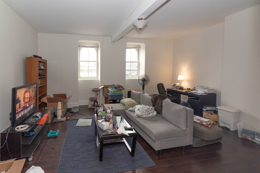 More Photos Of , Baltimore Multifamily For Sale