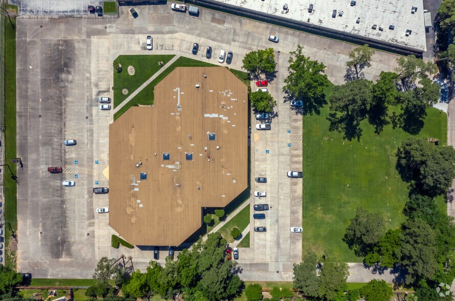 More Photos Of 17030 Nanes Dr, Houston Medical For Lease