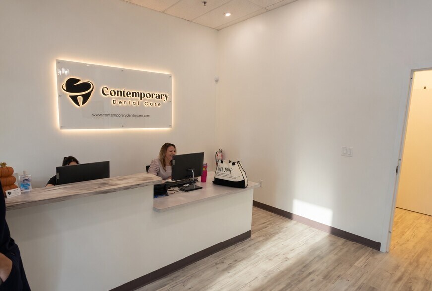 More Photos Of 2910 Maguire Rd, Ocoee Storefront Retail Office For Lease