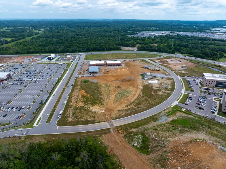 More Photos Of Legacy Pointe Boulevard @ Rutland Drive, Mount Juliet General Retail For Lease