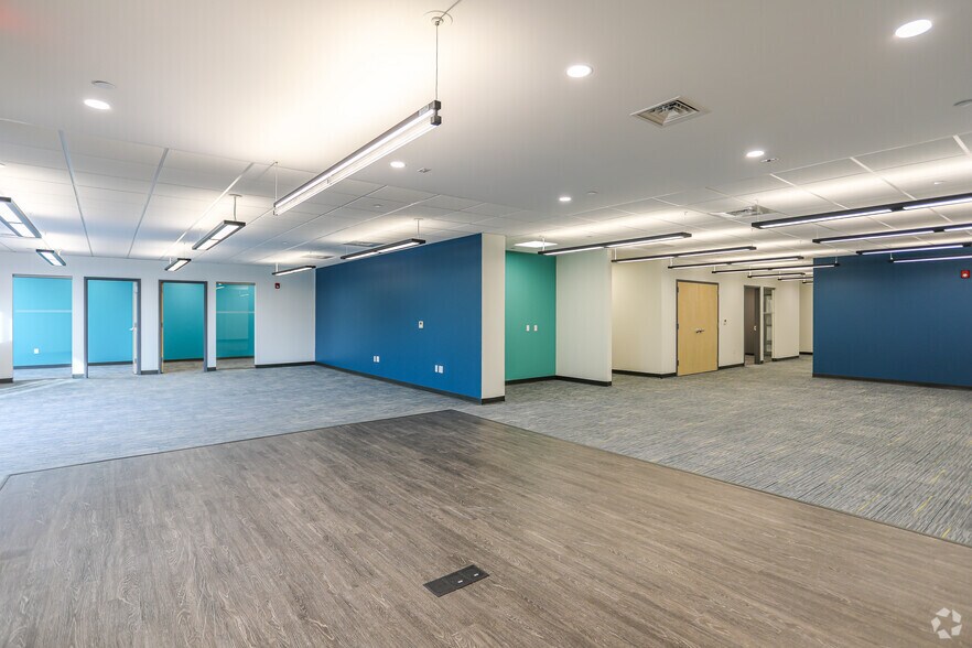 More Photos Of 25-29 Needham St, Newton Office For Lease