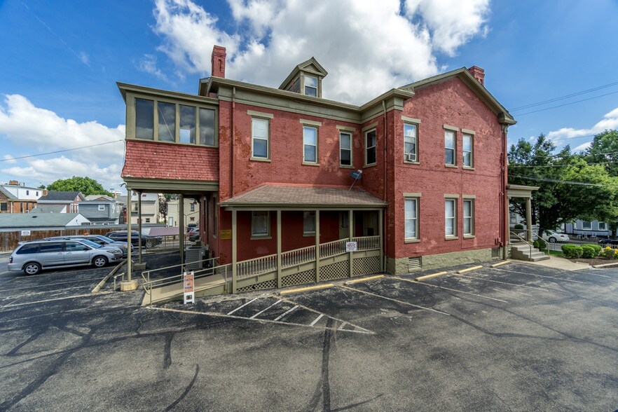 More Photos Of 917 Main St, Covington Funeral Home For Sale