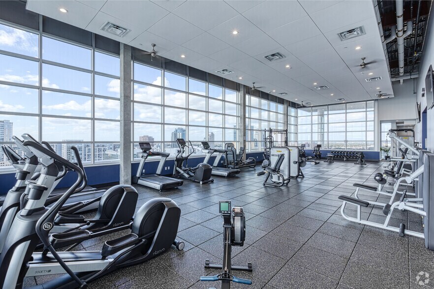 More Photos Of 101 Lake Ave, Orlando Apartments For Lease