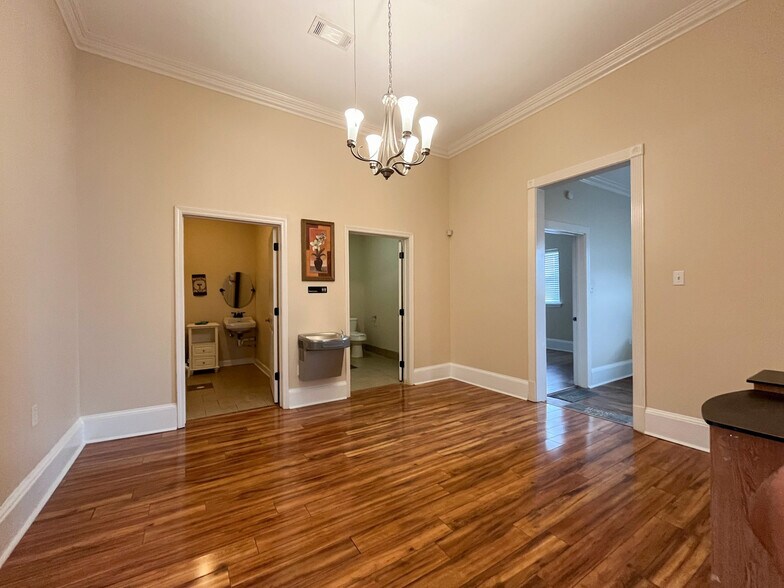 More Photos Of 11225 Boardwalk Dr, Baton Rouge Office For Lease