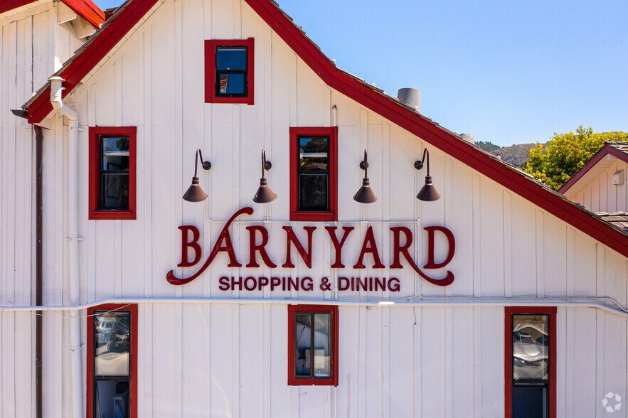 More Photos Of 3618 The Barnyard, Carmel Unknown For Lease