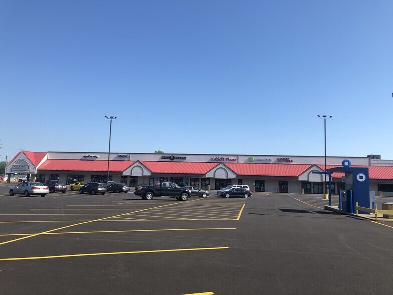 More Photos Of 6000-6052 Central Ave, Portage Storefront For Lease