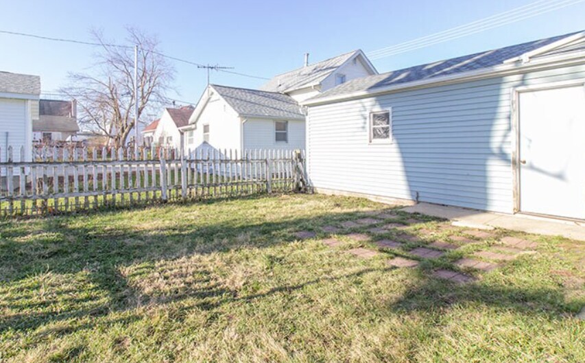 More Photos Of 731 5th Ave, Marion Land For Sale