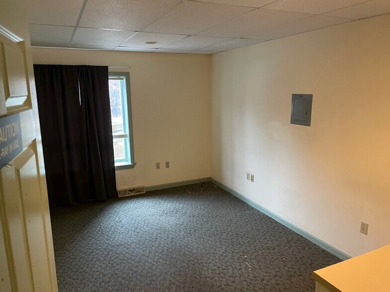 More Photos Of 434-440 Route 134, Dennis Medical For Sale