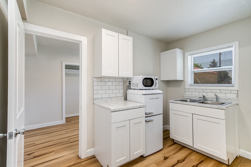 More Photos Of 600 Central Ave, Cheyenne Apartments For Sale