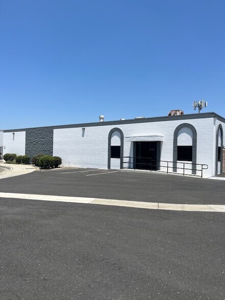 Primary Photo Of 9855-9865 Max Shapiro Way, South El Monte Warehouse For Lease