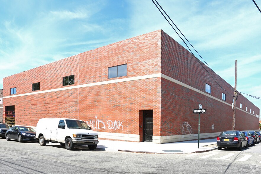 More Photos Of 57-45 Rust St, Maspeth Warehouse For Sale