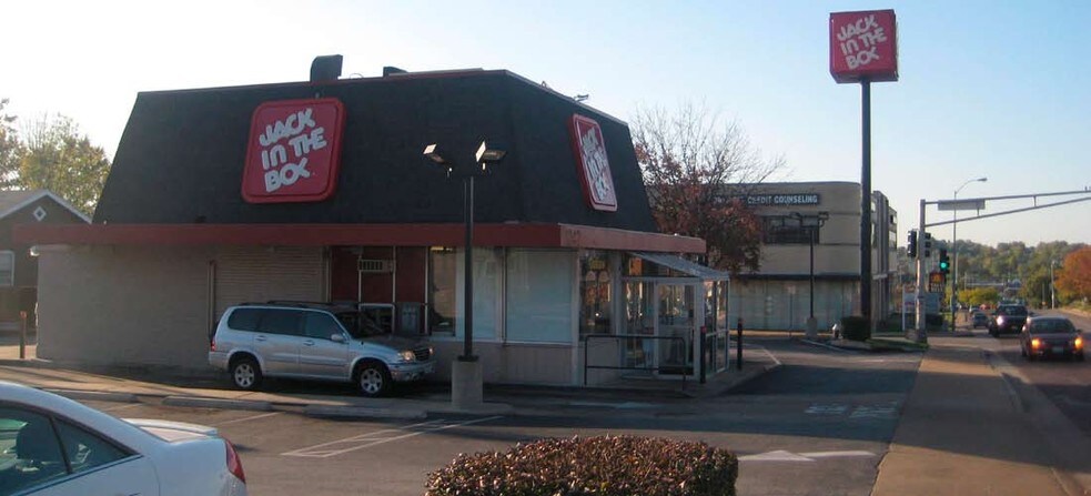 More Photos Of 1242 Hampton Ave, Saint Louis Fast Food For Lease