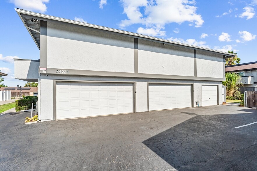 More Photos Of 24521 Raymond Way, Lake Forest Apartments For Sale