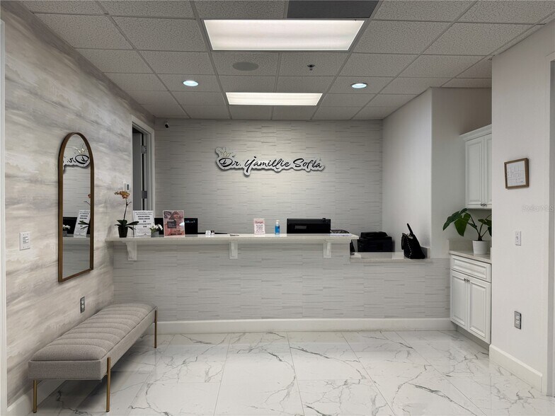 More Photos Of 6150 Metrowest Blvd, Orlando Medical For Lease