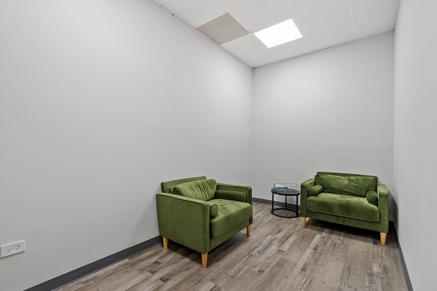 More Photos Of 281 Main St, Fitchburg Storefront Retail Office For Sale