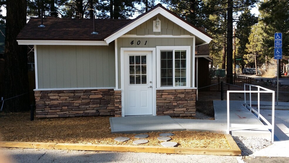 More Photos Of 401 W Big Bear Blvd, Big Bear City Auto Dealership For Lease
