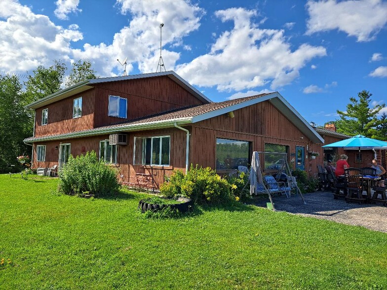 Primary Photo Of N4241 Boy Scout Dr, Campbellsport Restaurant For Sale