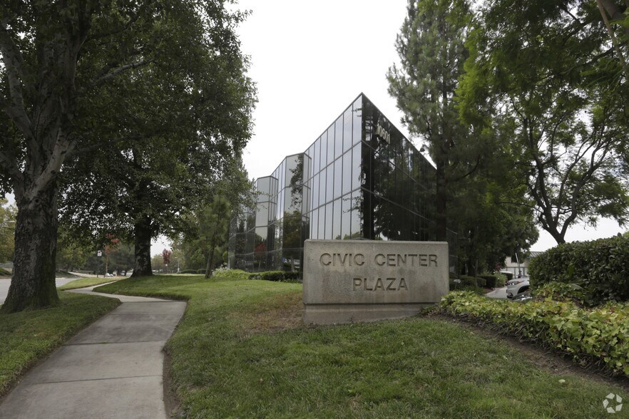 More Photos Of 10601 Civic Center Dr, Rancho Cucamonga Office For Lease