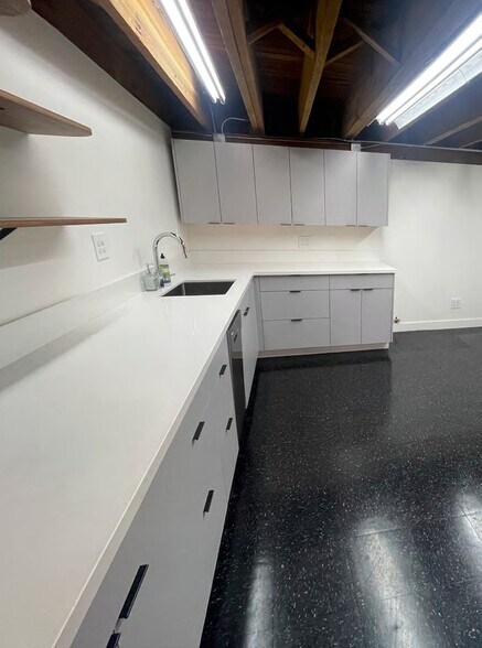 More Photos Of 440 Brannan St, San Francisco Loft Creative Space For Sale