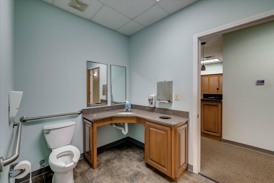 More Photos Of 1466 Columbia Hwy N, Aiken Medical For Sale