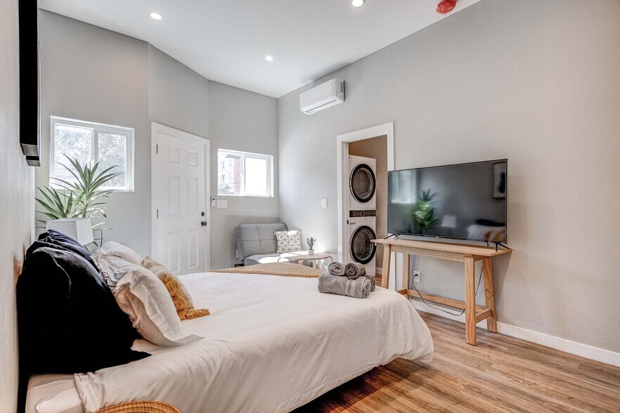 More Photos Of 146 Witmer St, Los Angeles Apartments For Sale