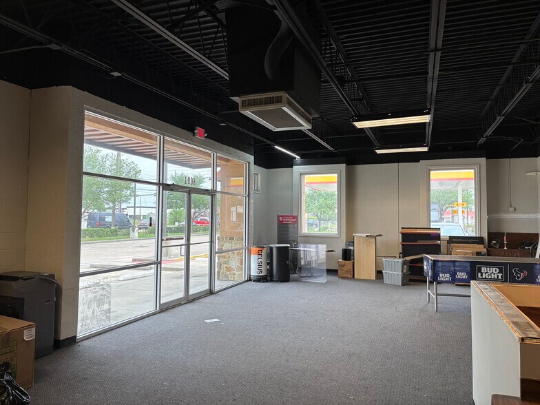More Photos Of 6601 Broadway St, Pearland Storefront Retail Office For Lease