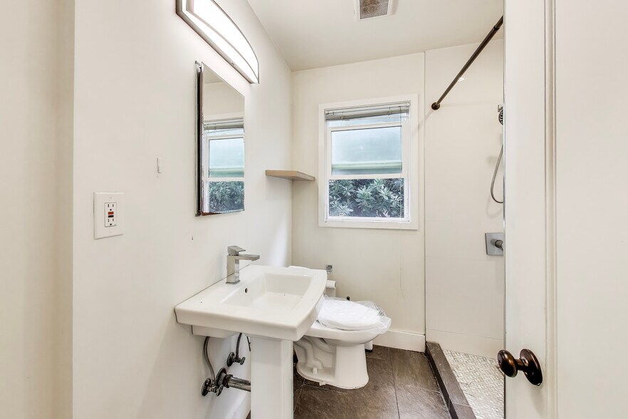 More Photos Of 350 Lafayette Ave, San Leandro Apartments For Sale
