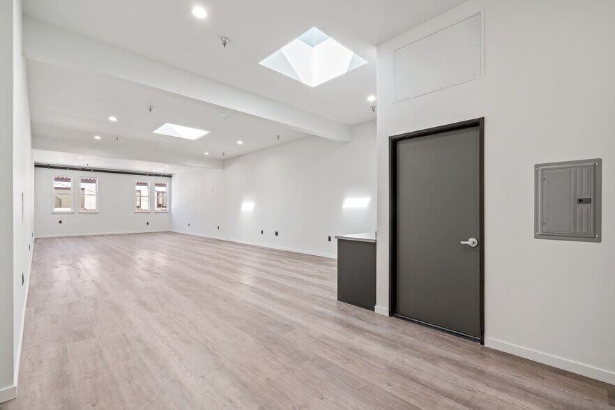 More Photos Of 1441 Stevenson St, San Francisco Warehouse For Lease