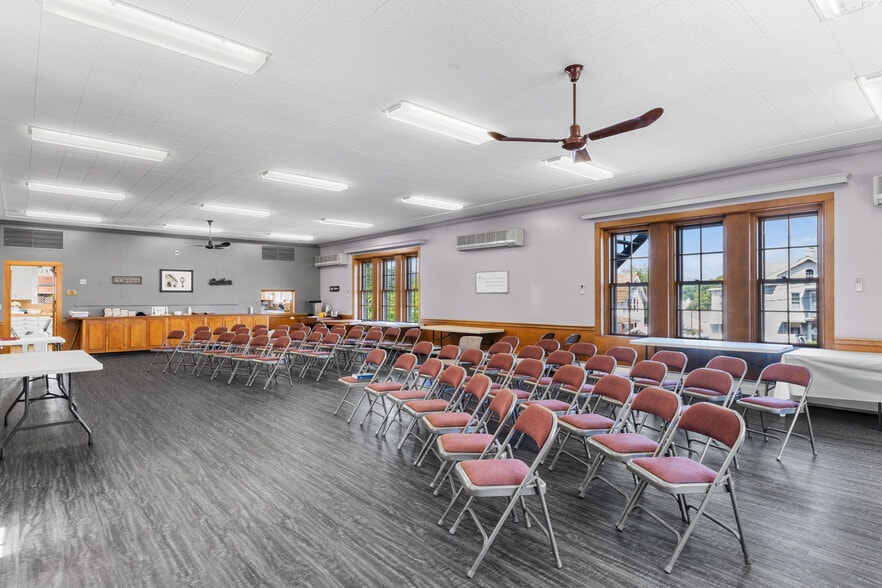 More Photos Of 136 E Main St, Meriden Religious Facility For Sale