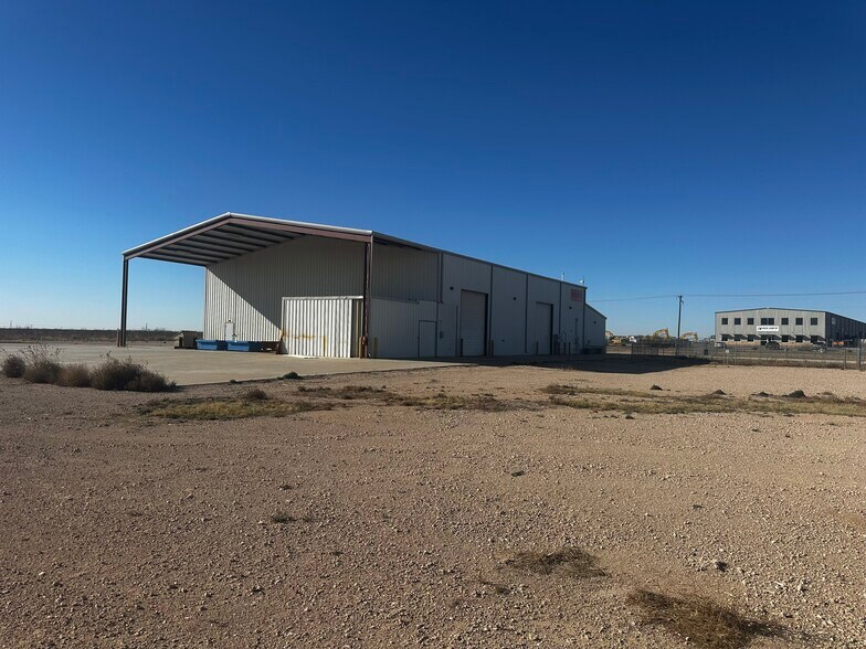 More Photos Of 1225 S Faudree Rd, Odessa Warehouse For Lease