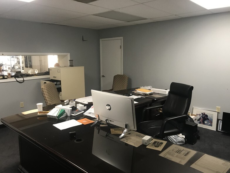 More Photos Of 3618 Sycamore Dairy Rd, Fayetteville Auto Dealership For Sale