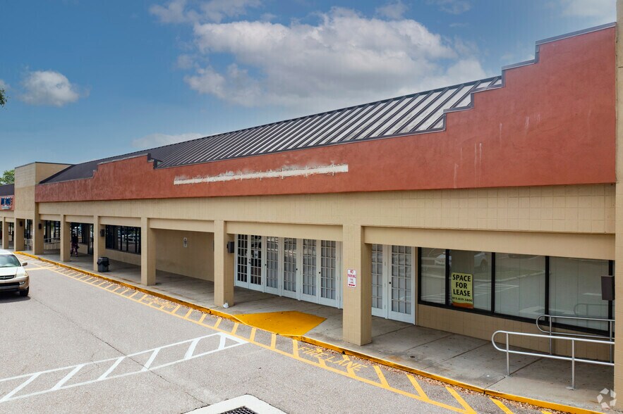 More Photos Of 5303-5515 E Fowler Ave, Tampa Unknown For Lease