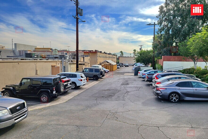 More Photos Of 17018-17056 Devonshire St, Northridge Unknown For Lease