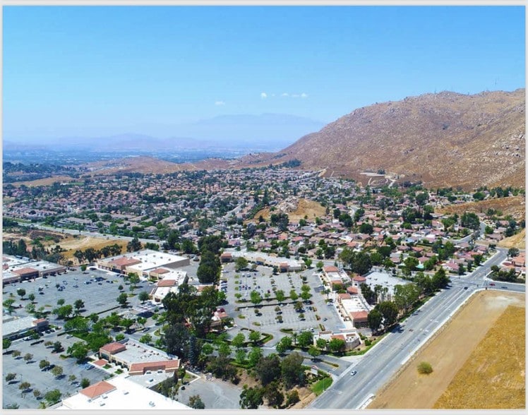 More Photos Of 12125 Day St, Moreno Valley Movie Theatre For Lease