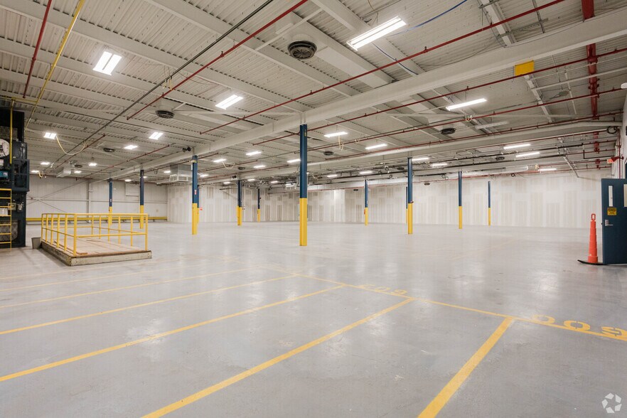 More Photos Of 500 Bic Dr, Milford Warehouse For Lease