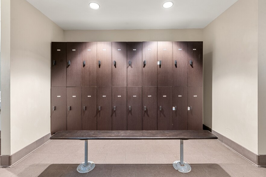 More Photos Of 5927 Almeda Rd, Houston Apartments For Lease