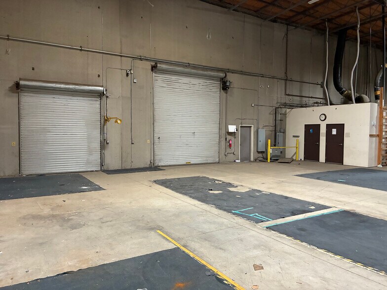More Photos Of 2479 Station Dr, Stockton Warehouse For Lease