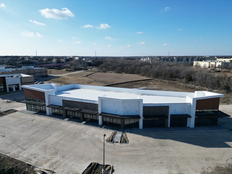 More Photos Of 105 Legacy Dr, Plano Unknown For Lease