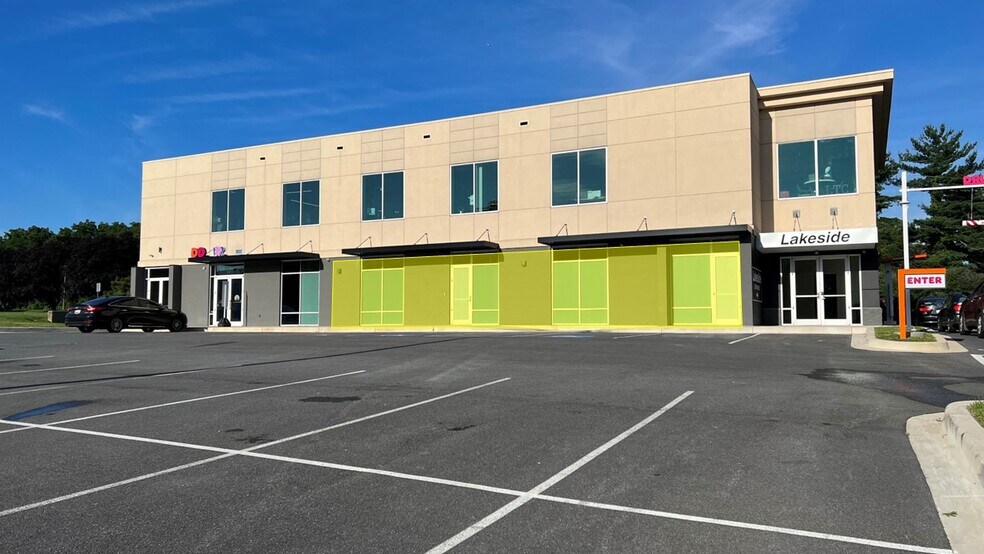 More Photos Of 9200 Old Annapolis Rd, Columbia Storefront Retail Office For Lease