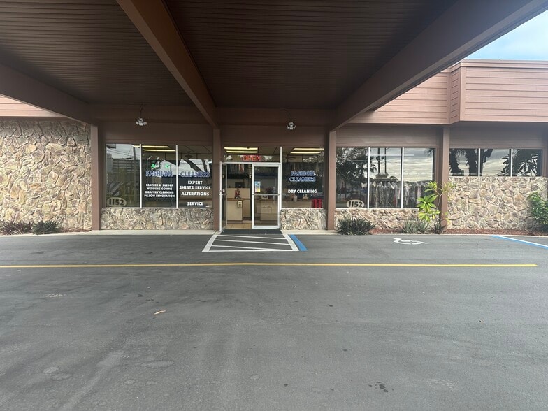 More Photos Of 1152 Court St, Clearwater Freestanding For Sale