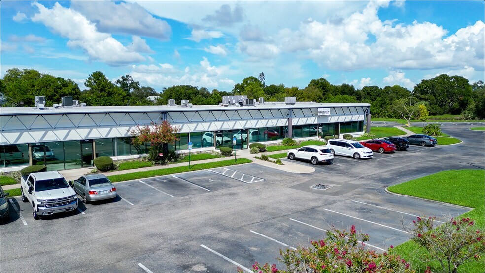 More Photos Of 11701 S Belcher Rd, Largo Light Distribution For Lease