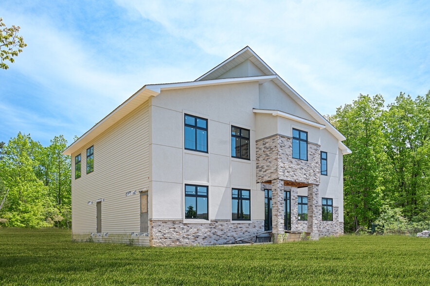 Primary Photo Of 451 Cross St, Lakewood Office For Sale
