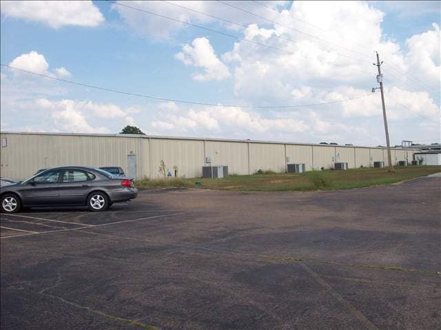 More Photos Of 1445 Main St, Martin Manufacturing For Sale
